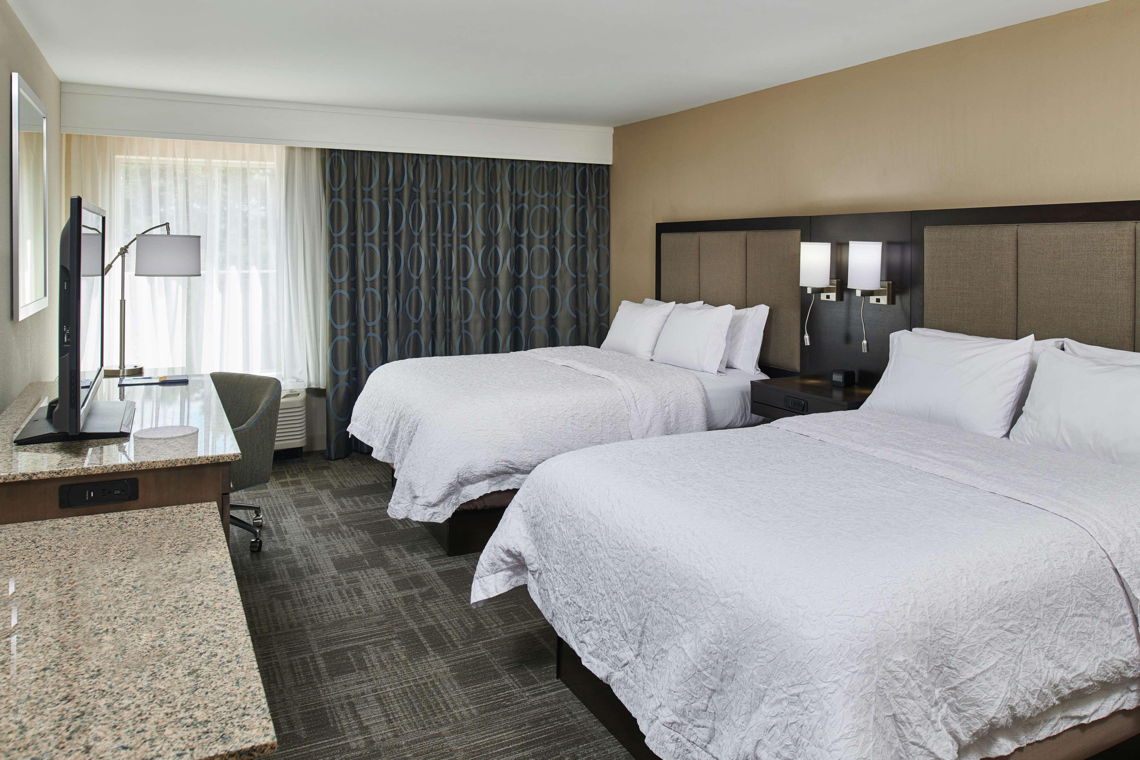 Hampton Inn & Suites Chapel Hill/Durham Exteriér fotografie