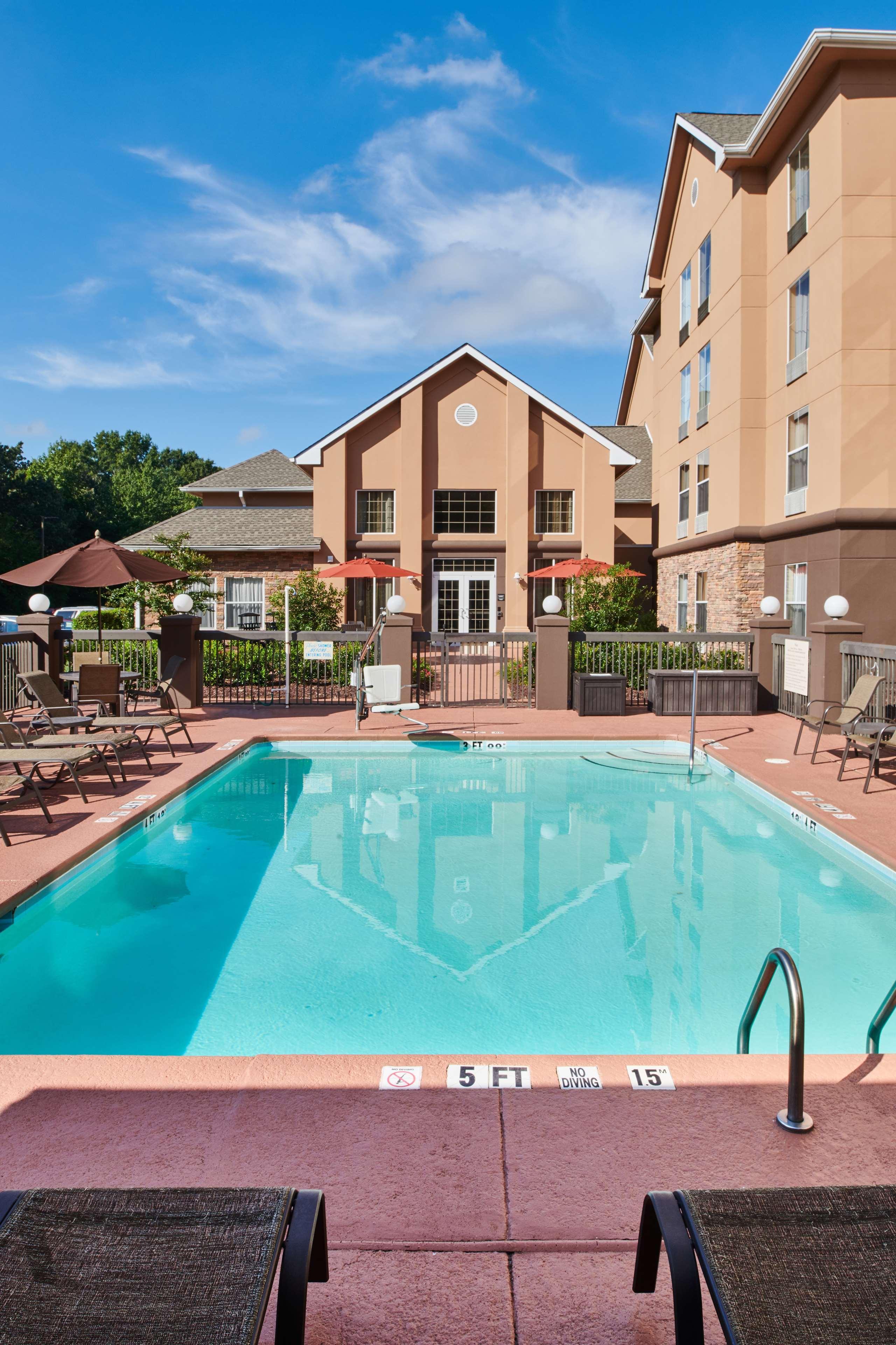 Hampton Inn & Suites Chapel Hill/Durham Exteriér fotografie