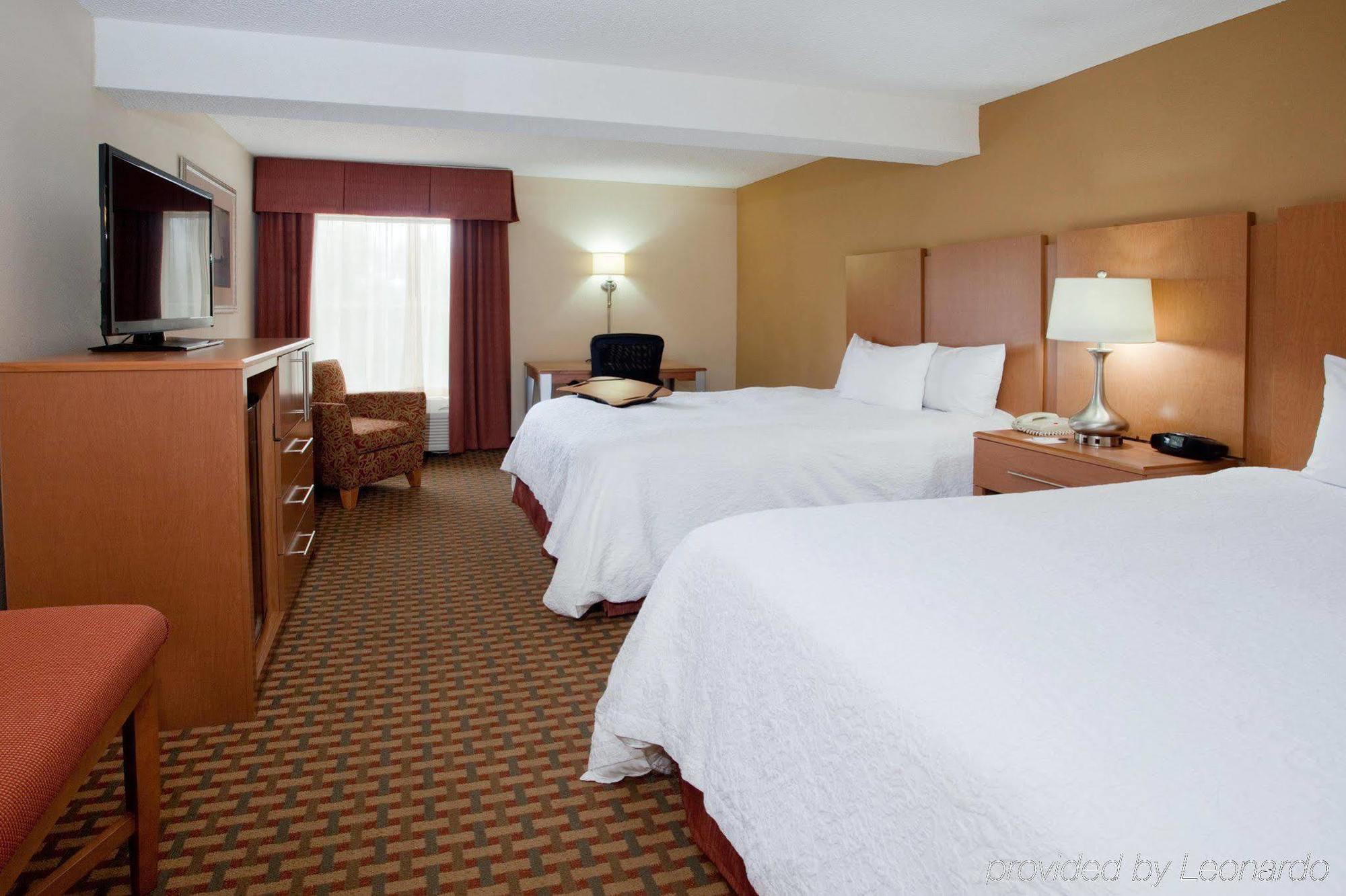 Hampton Inn & Suites Chapel Hill/Durham Exteriér fotografie